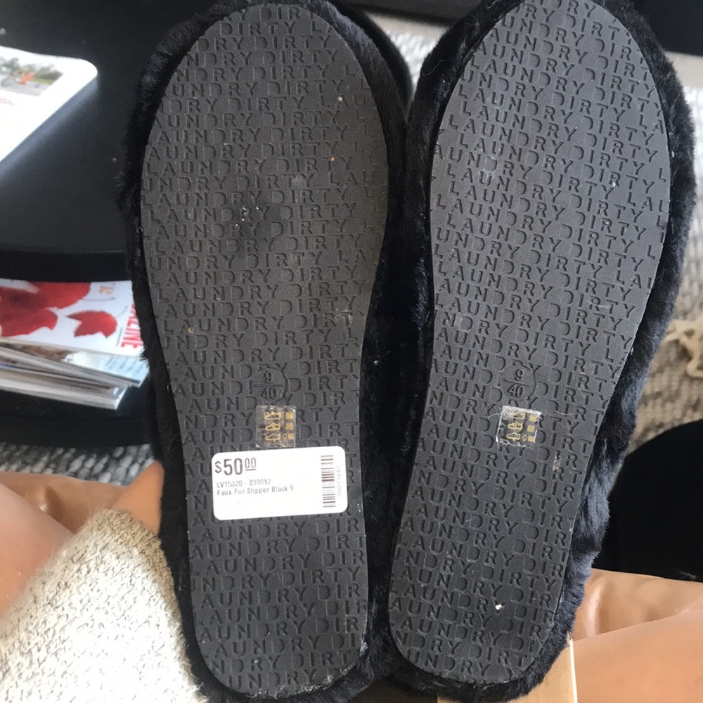 BRAND NEW Dirty Laundry faux fur slippers size 9 - Picture 4 of 5